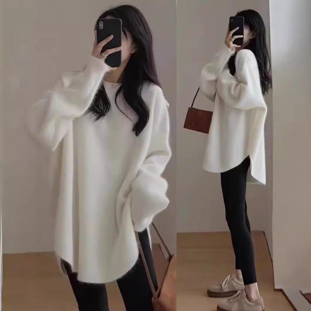 Damer koselig oversized genser laget av mykt strikket materiale med en tilfeldig fasong