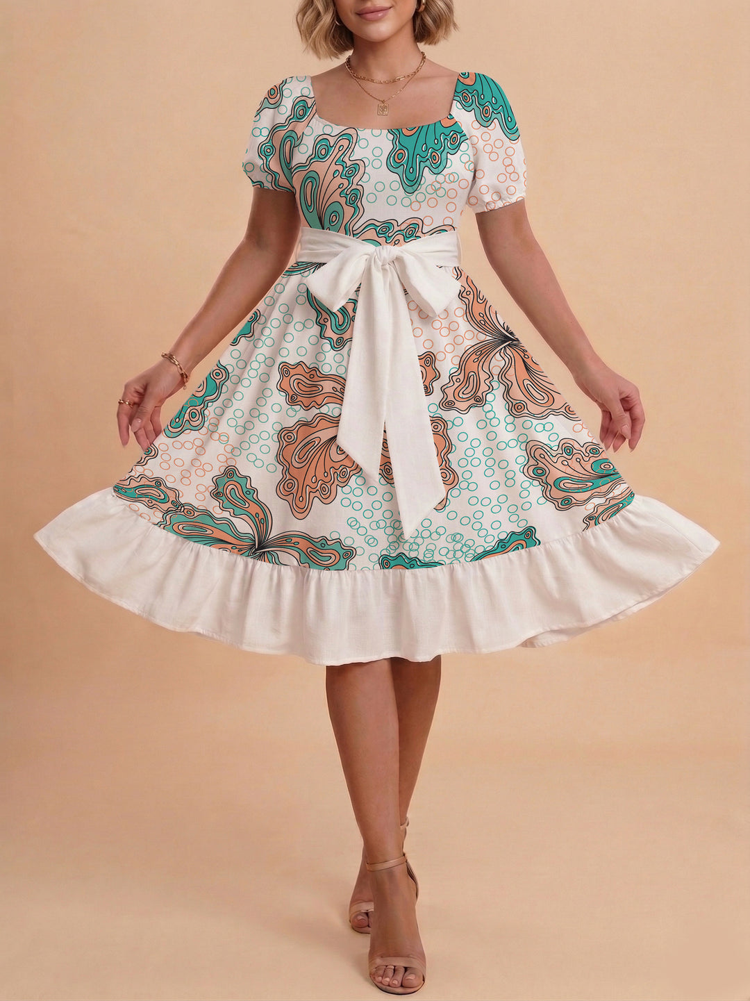 Damen modernes Blumenkleid mit elegantem Taillengürtel und asymmetrischem Saum Skjora
