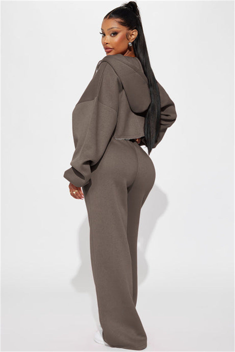 Dame casual cropped hettegenser og vide joggebukser sett Skjora