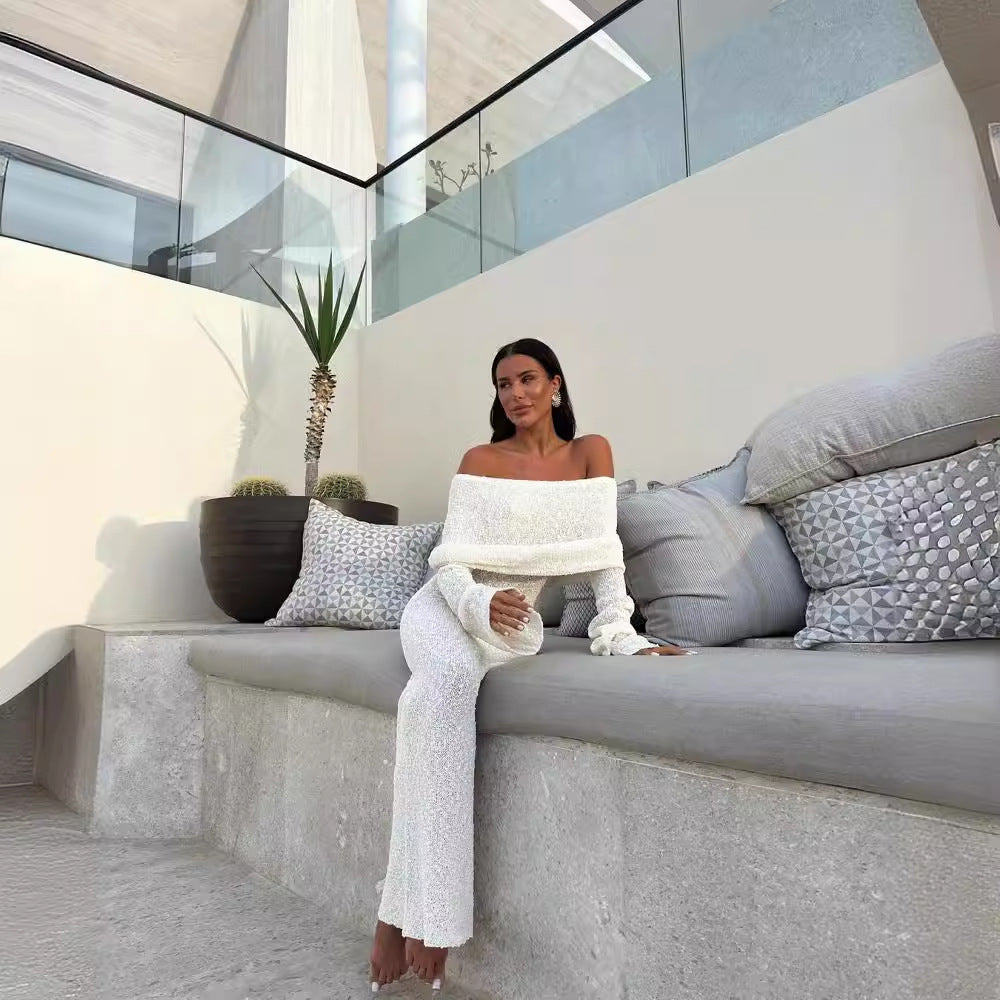 Kvinne Elegant Off-Shoulder Strikkjole med Lange Ermer og Bred Bukse Skjora