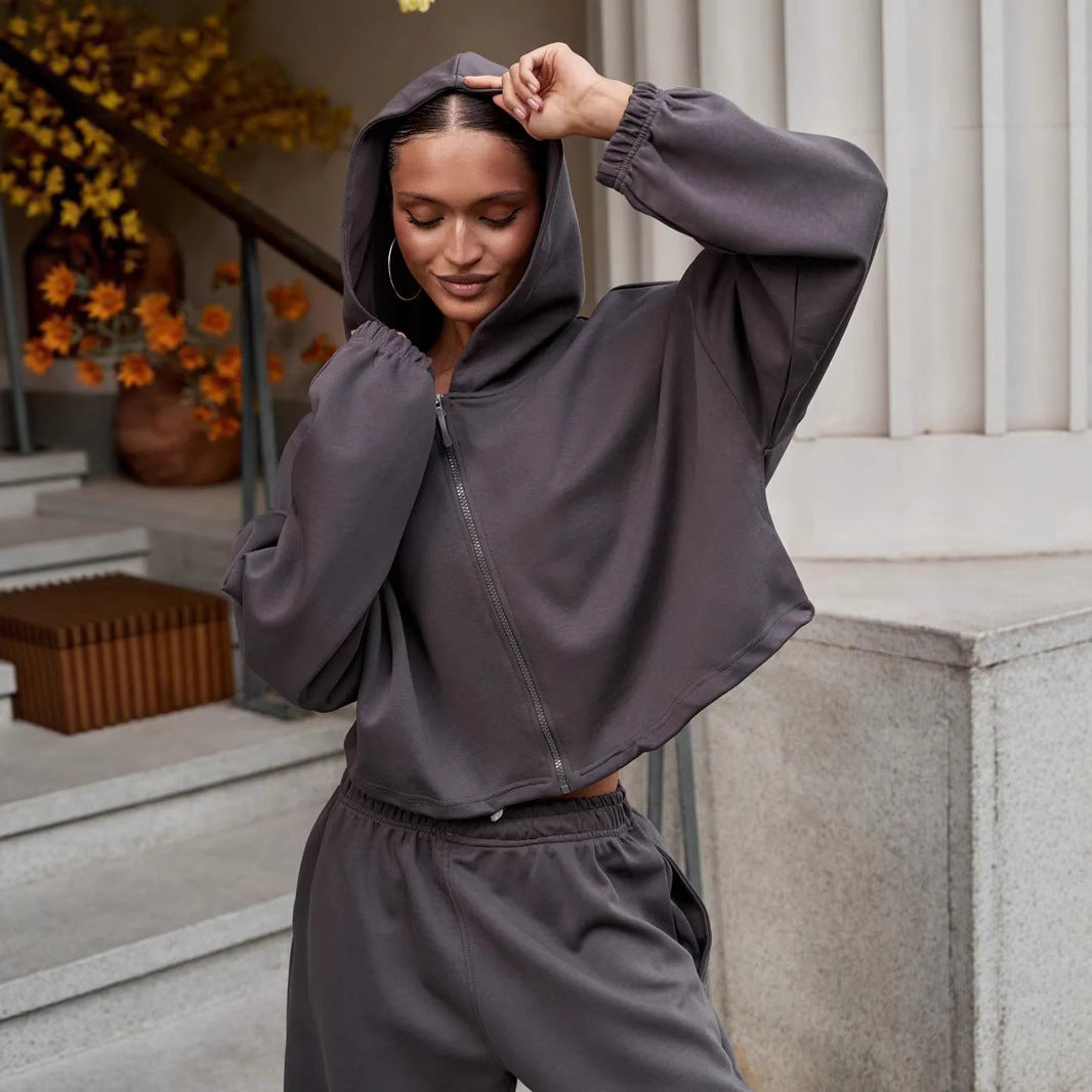 Kvinners komfortable og stilige avslappede loungewear joggedress med hette Skjora
