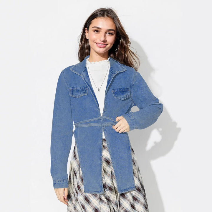 Dames Jeansjakke i moderne oversized stil med forkortet snitt og praktiske lommer Skjora
