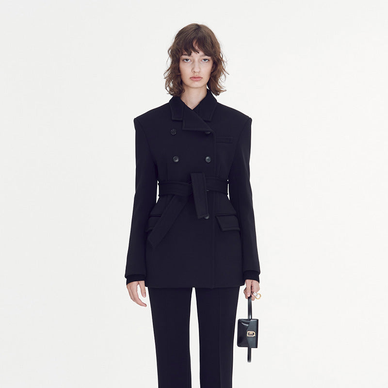 Damer elegant og figursydde blazer med dobbel knapprad Skjora