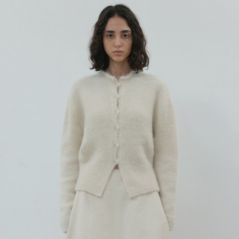 Dame elegant og varm strikket cardigan med knappestolpe Skjora