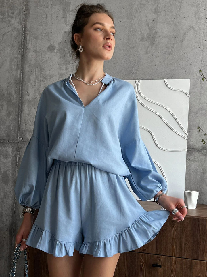 Kvinner Elegant og Casual Korte Ermer Sett med Volang Detaljer Heidi Mote