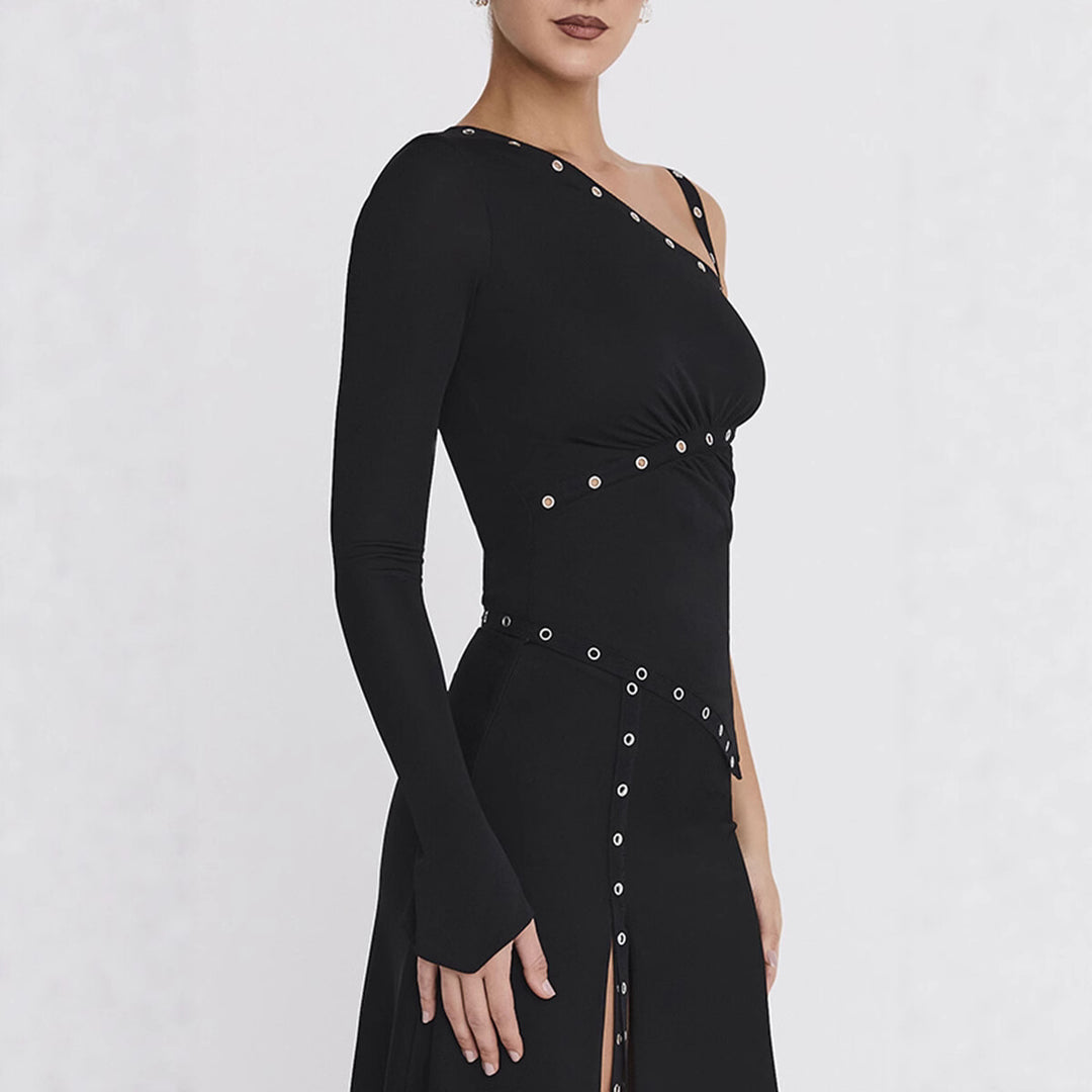 Dame Elegant overdel med asymmetrisk snitt og dekorative øyer Skjora