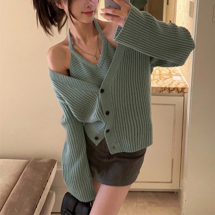 Dame chunky strikk cardigan med en avslappet passform og dyp V-hals Skjora