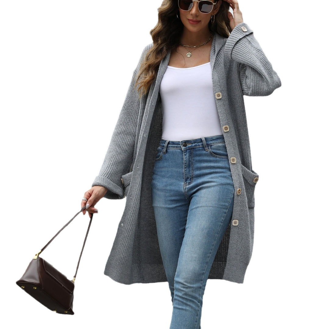 Kvindernes bløde strik cardigan med fashionable knapdetaljer Skjora