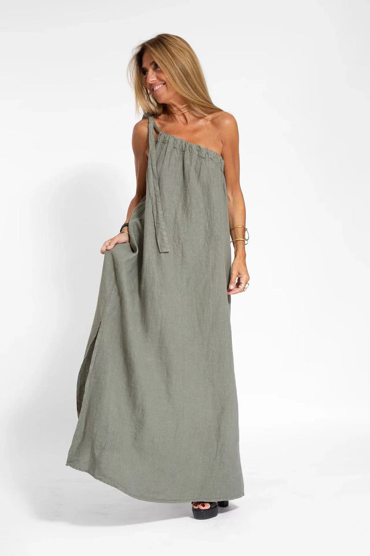Dame Maxi kjole med asymmetrisk strop Skjora