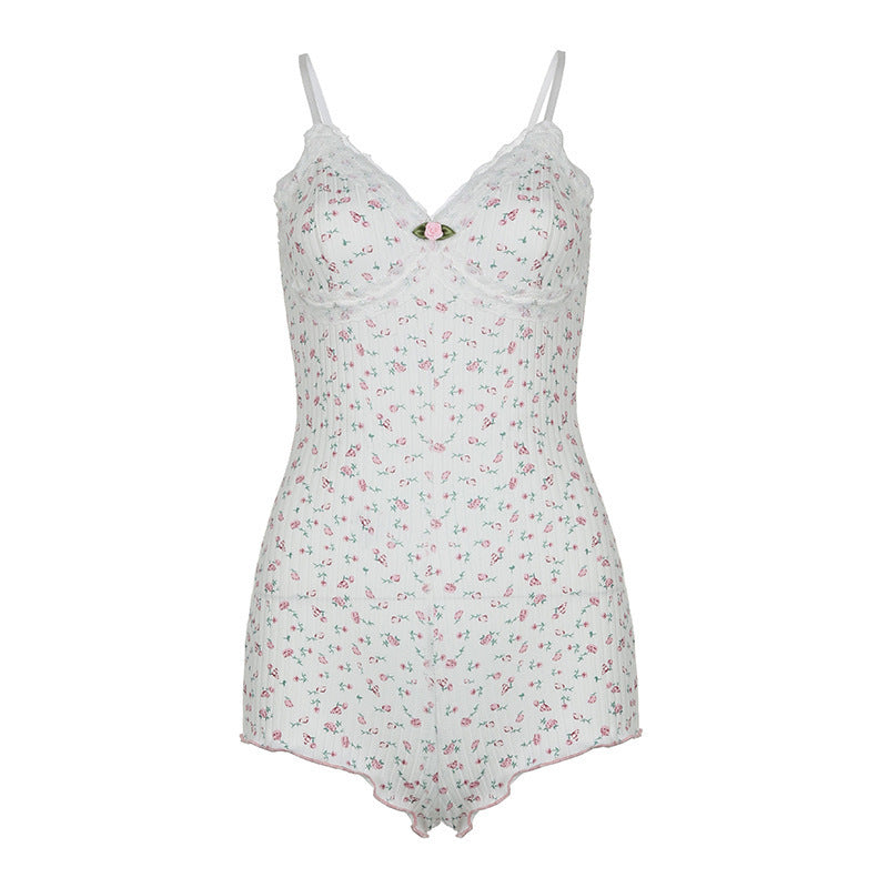 Damer nattøy bodysuit med floraltrykk og delikate blondeakenter Skjora