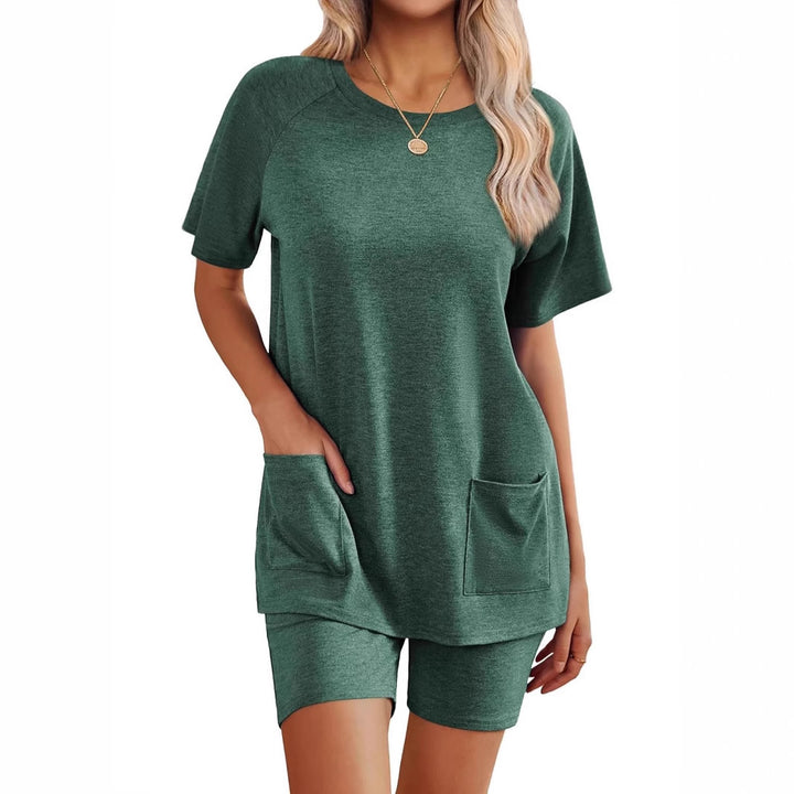 Dame Loungewear-set med behagelig vid passform og praktiske lommer Skjora