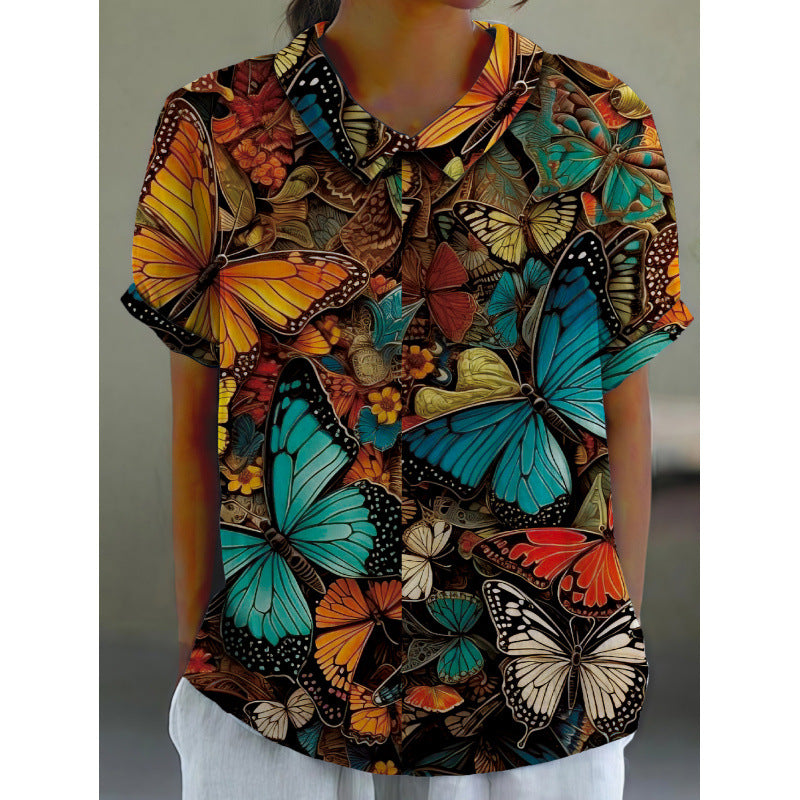Dame kortermet bluse med florale accenter og klassisk krage Skjora