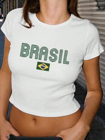 Women's Crop T-Shirt with Creative Graphic Print and Stylish Text Print Skjora