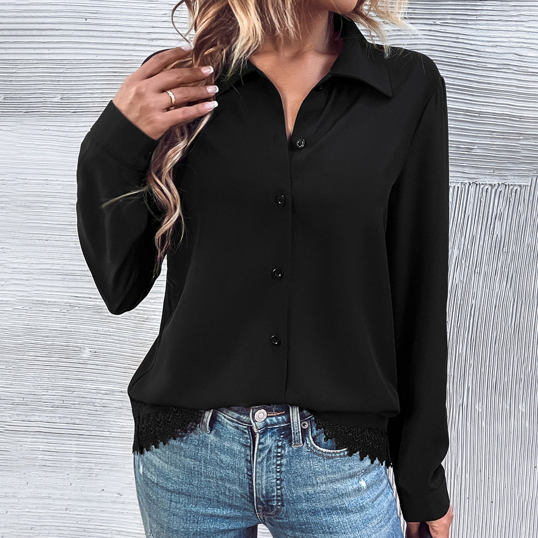 Damer elegant bluse med blonder og knappestolpe Skjora
