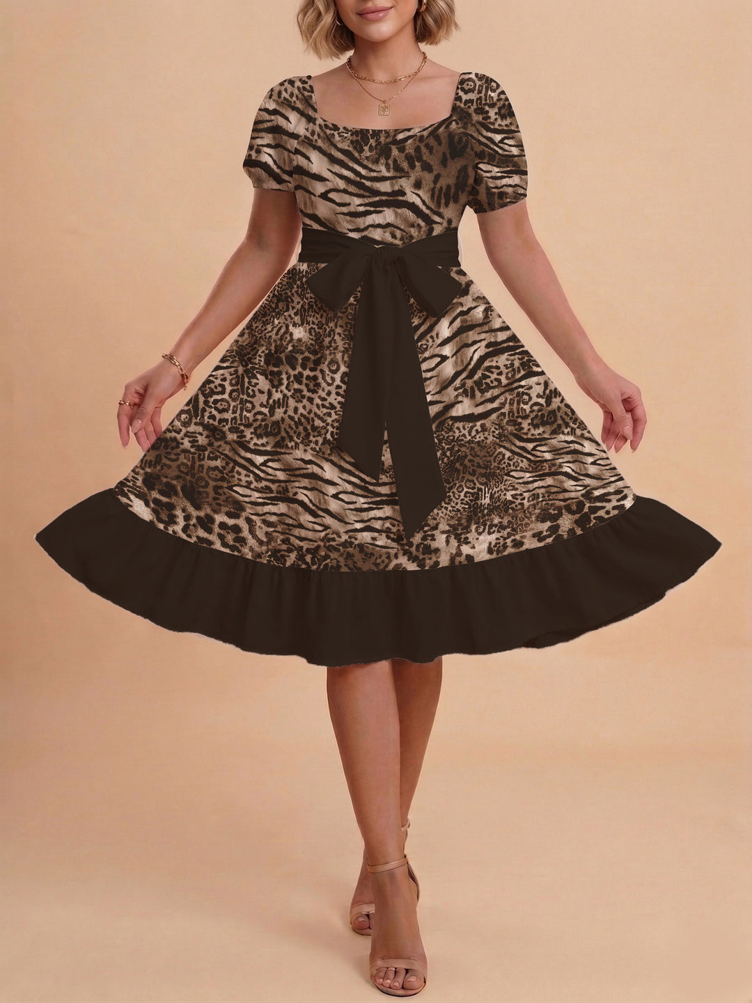 Damen schickes Glitzerkleid mit tailliertem Schnitt und Rüschensaum Skjora