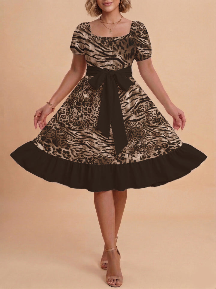 Damen schickes Glitzerkleid mit tailliertem Schnitt und Rüschensaum Skjora