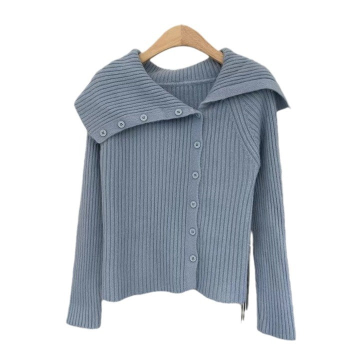 Dame finstrikket cardigan med moderne krage Skjora