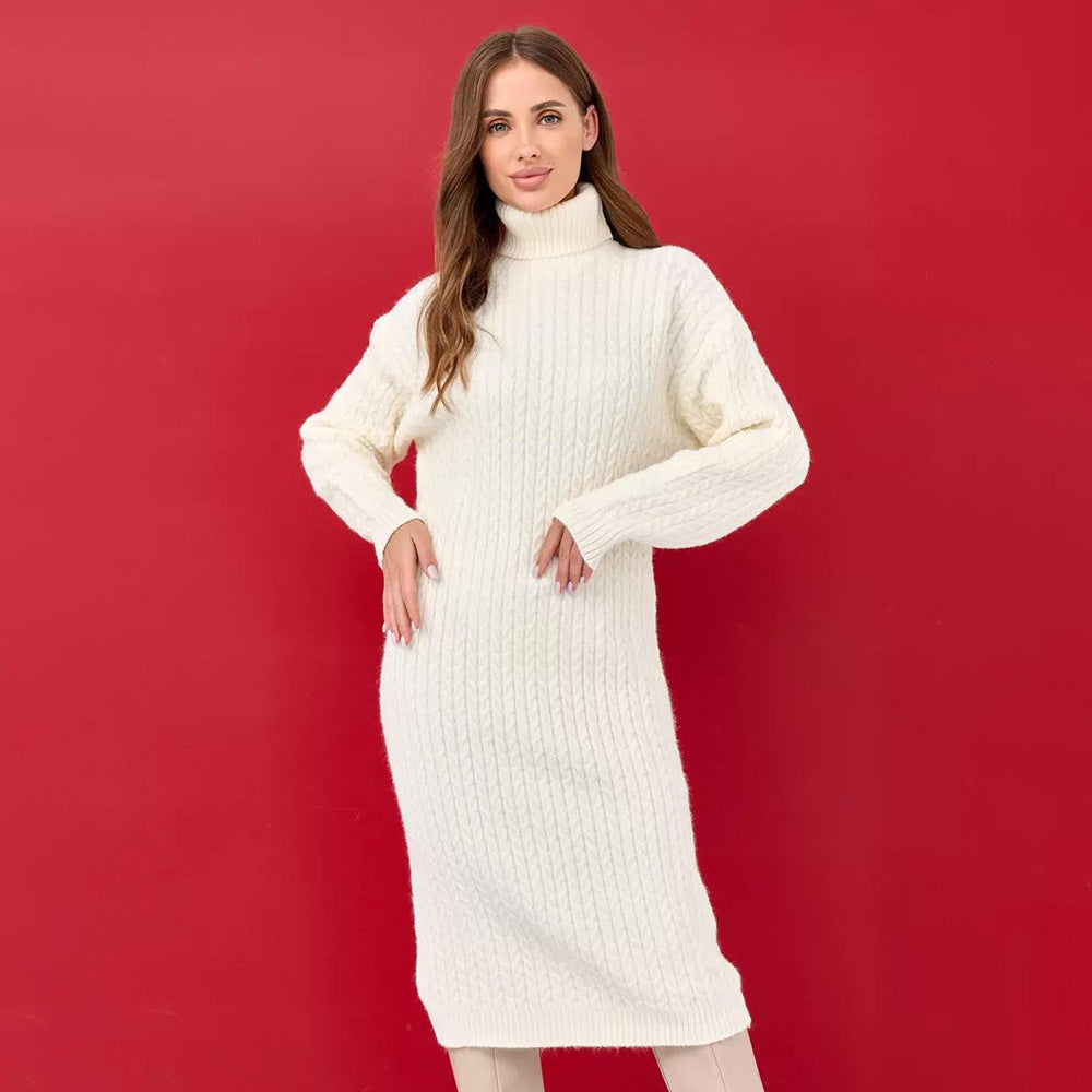 Kvinnens chunky strikket turtleneck-genser med moderne kabelmønster og avslappet passform Skjora