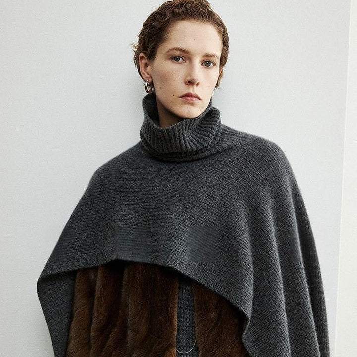 Dame elegant og moderne poncho med ekstra stor krage Skjora