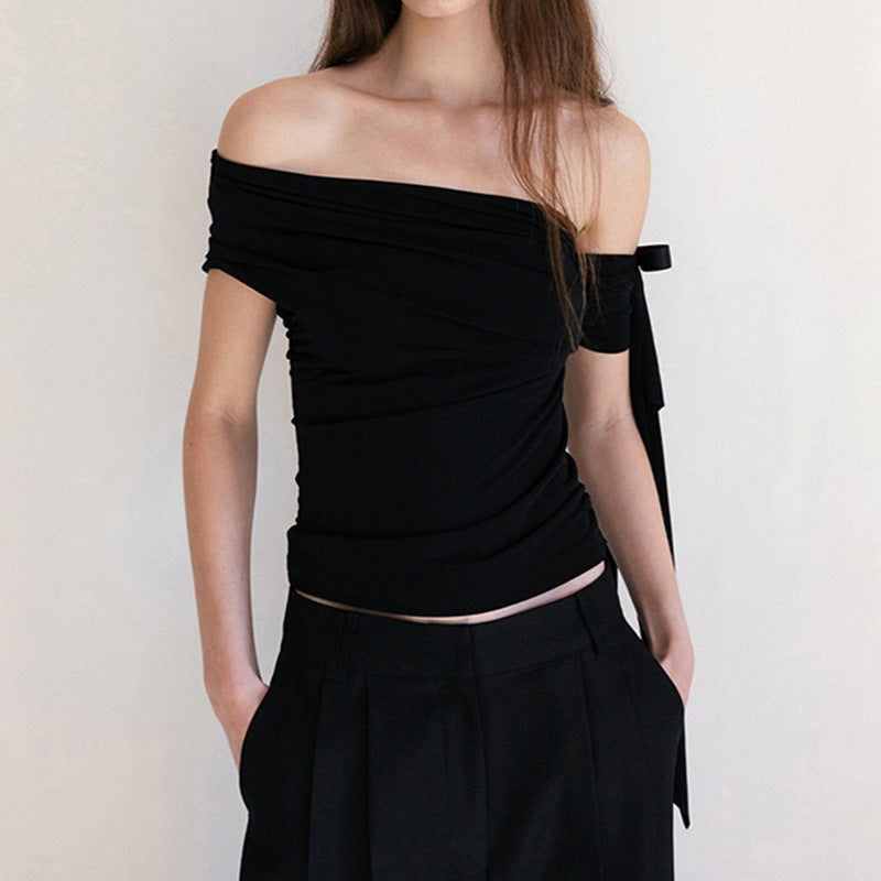 Dame Off-Shoulder topp med volangdetaljer og gjennomsiktig erme Skjora