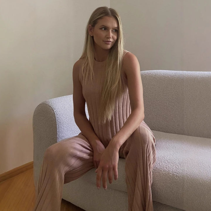 Dame casual strikk sett med lang topp og vide bukser Skjora