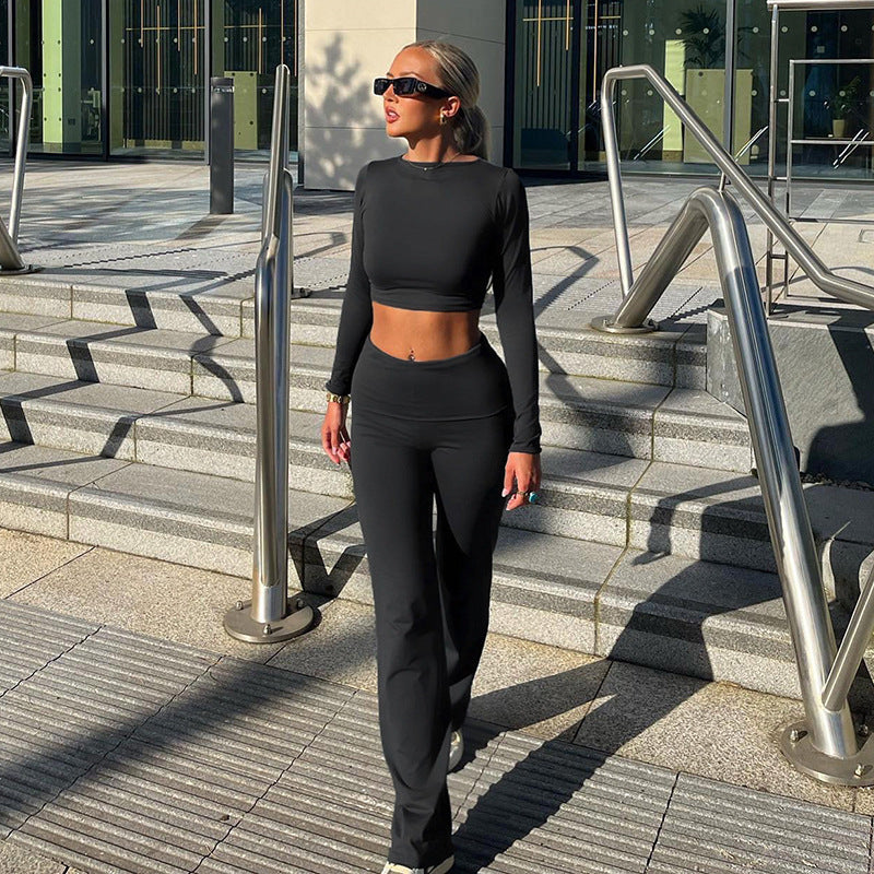 Dame Sporty Langarm-Crop-Top og figurnær Flared-Bukse Sett Skjora