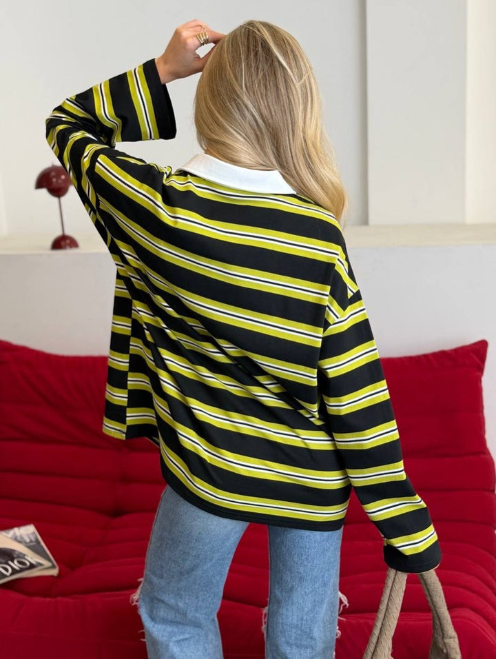 Kvinnestripet blusegenser med klassisk krage Skjora