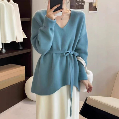 Dame cardigan med elegant V-hals og belte i midjen Skjora