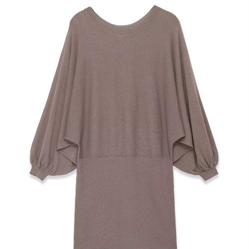 Women's airy dress with a wide cut and elegant puff sleeves Skjora