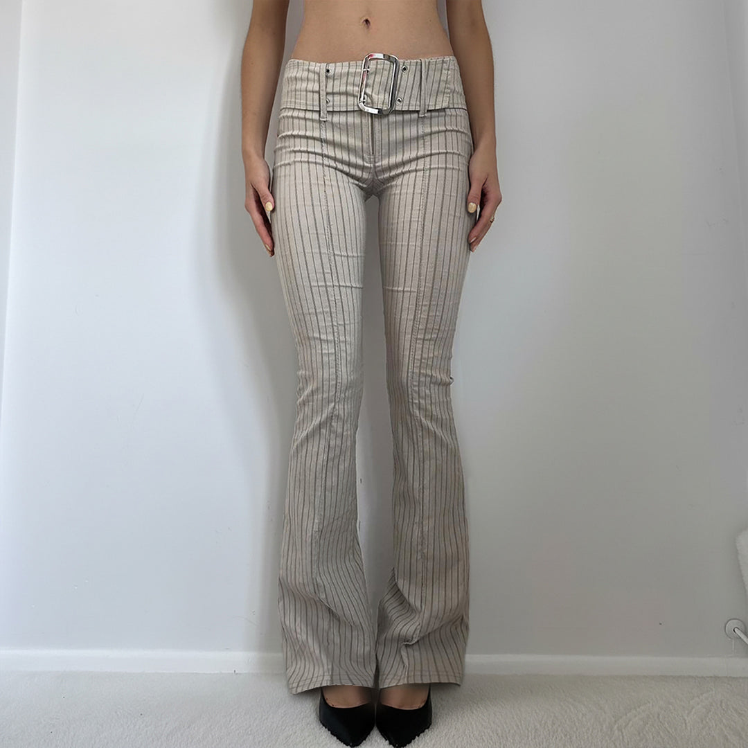 Dame flare bukser med elegante striper og figursydd snitt Skjora