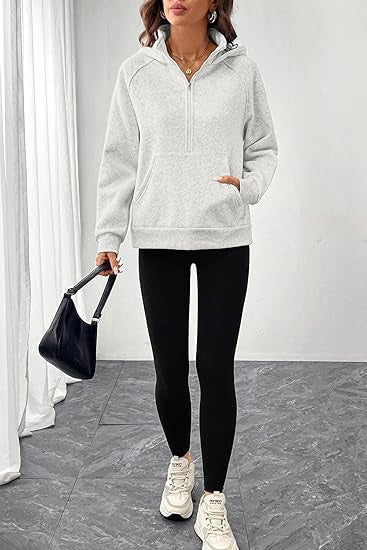 Sport hoodie for women with drawstring Skjora