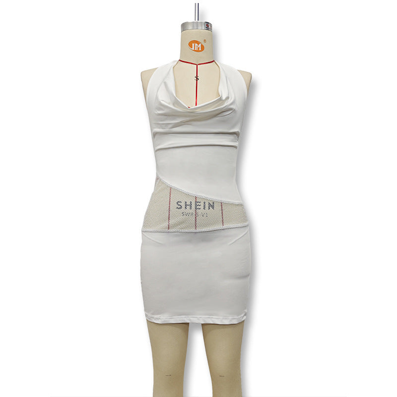 Dame Figurtilpasset Minikjole med elegant Halter og raffinert Drapering Skjora