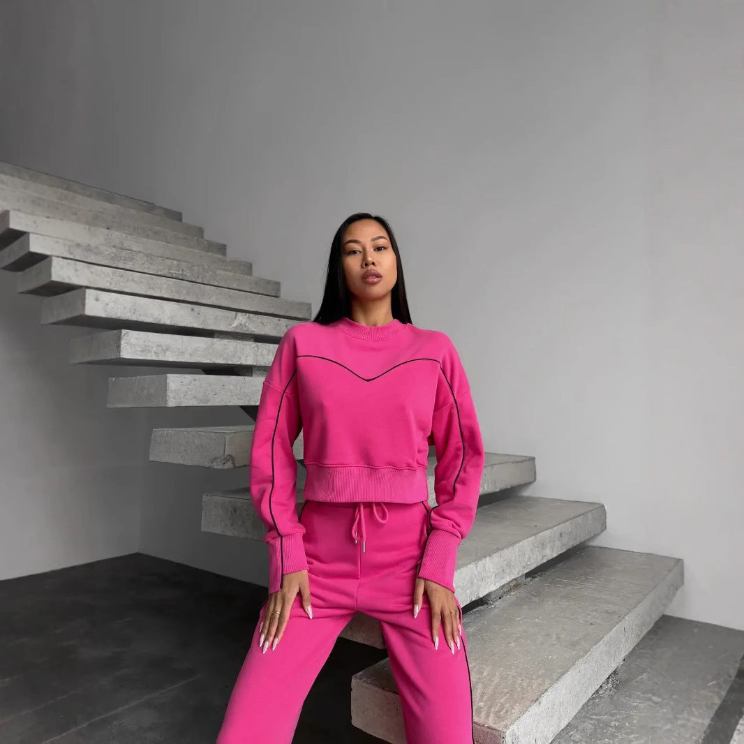 Kvinnelig moteriktig sport loungewear-sett med ledig passform og elastisk midje Skjora