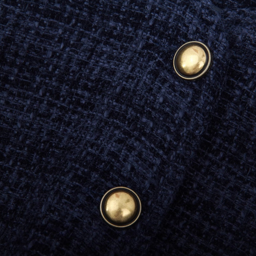 Kvinne cropped blazer med gullknapper Skjora