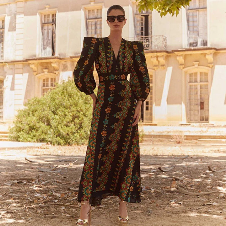 Dame To-delt Outfit med kort topp og floral maxiskjørt Skjora