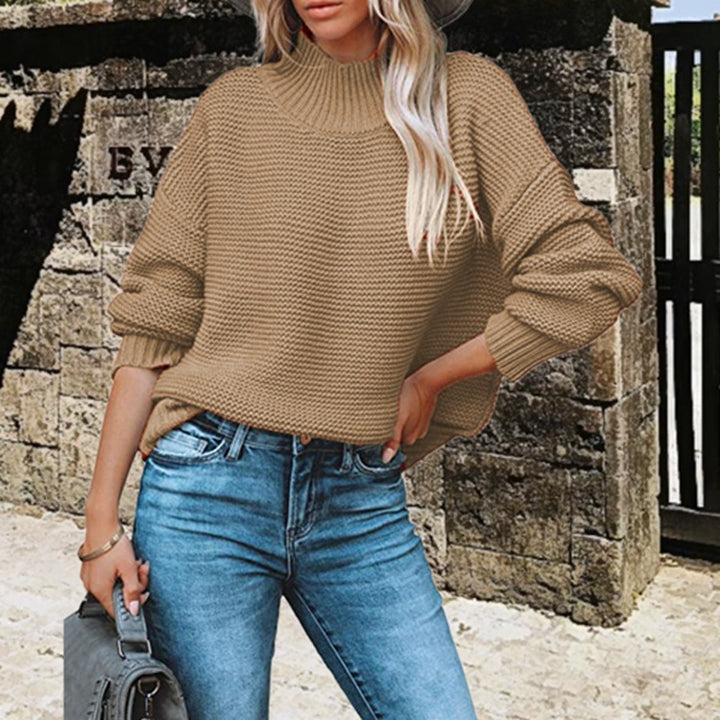 Kvinnes chunky strikkegenser med høy krage og avslappet oversized passform Skjora