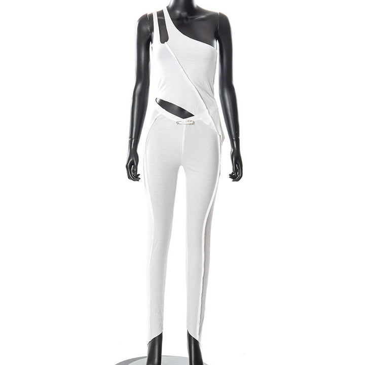 Dame asymmetrisk jumpsuit med moderne cut-out og elegant midjeform Skjora