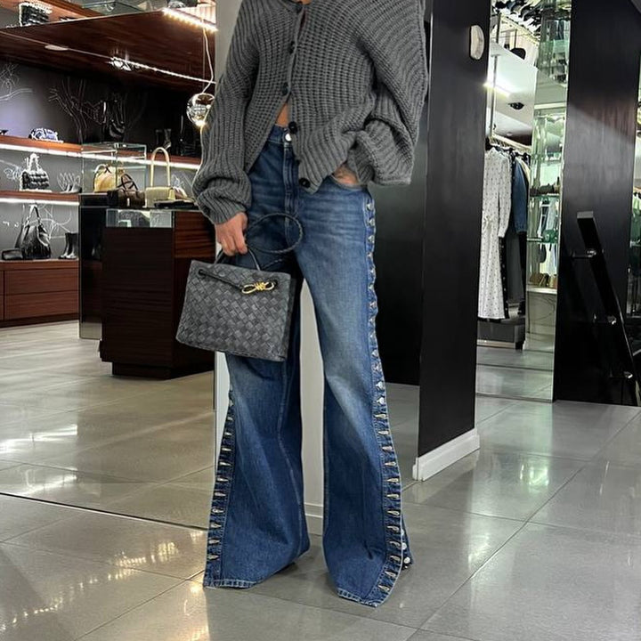 Damebredjeans med knappedekorerte splitt Skjora