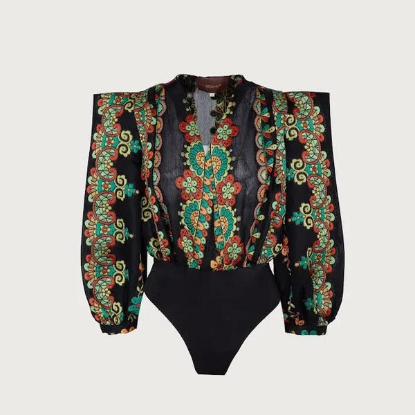 Dame To-delt Outfit med kort topp og floral maxiskjørt Skjora