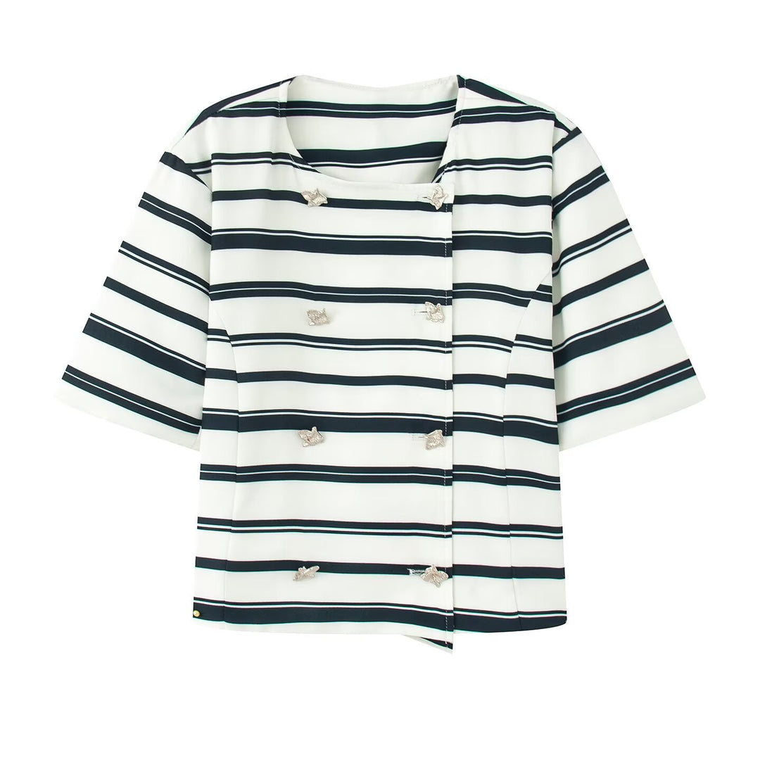 Dame stripete blazer- og shorts-sett med elegante knappdetaljer Skjora