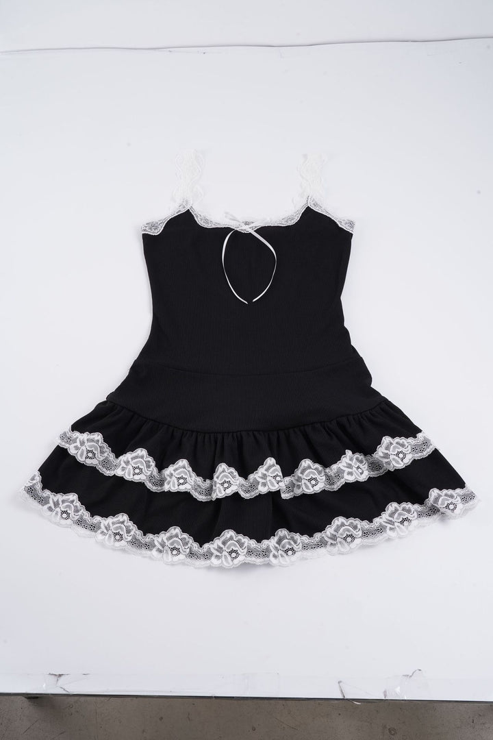 Dame Leken Babydoll-kjole med blonderand og justerbare stropper Skjora
