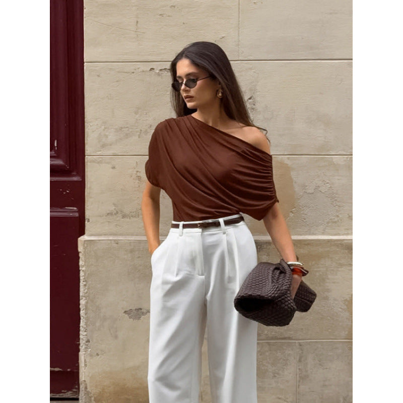 Women's asymmetrical top with relaxed draped design Skjora