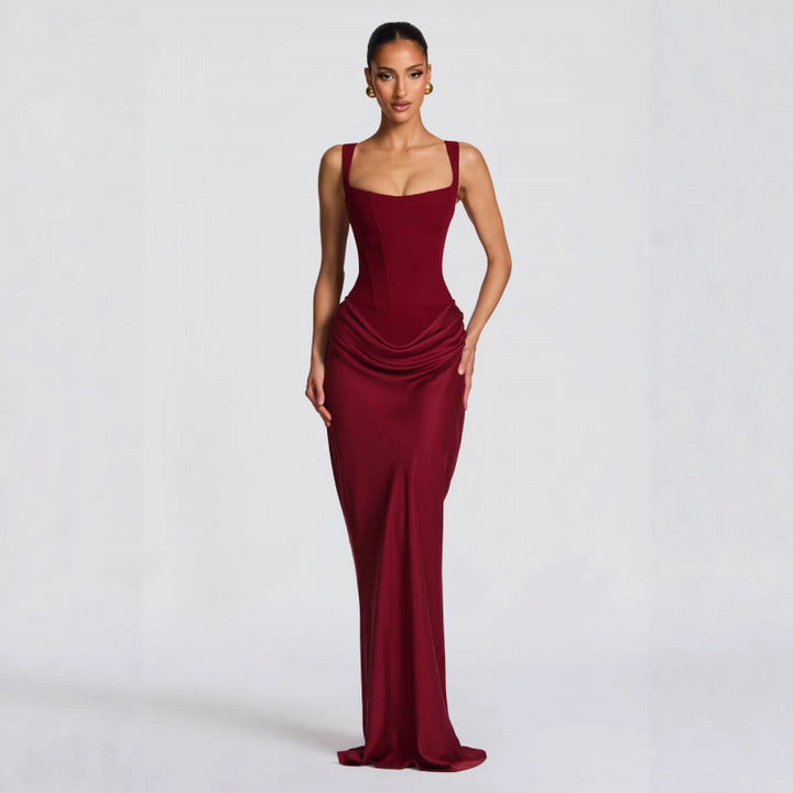 Dame Elegant Maxi-Kjole med raffinerte Draperinger Skjora