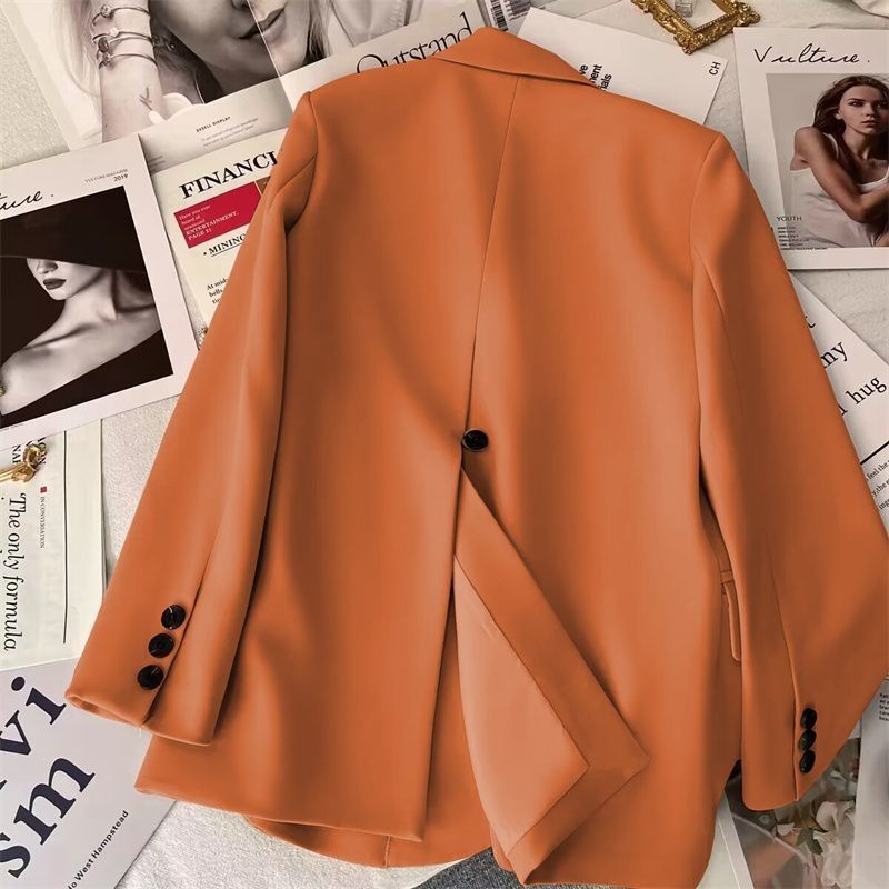 Ladies Elegant and Modern Cut Blazer Skirt