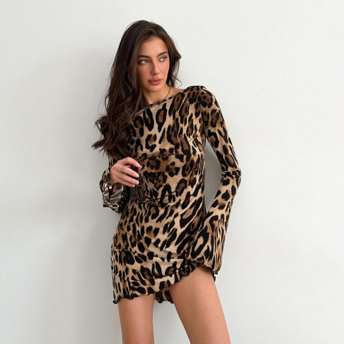 Dame mini-kjole med lange ermer i leopardmønster Skjora