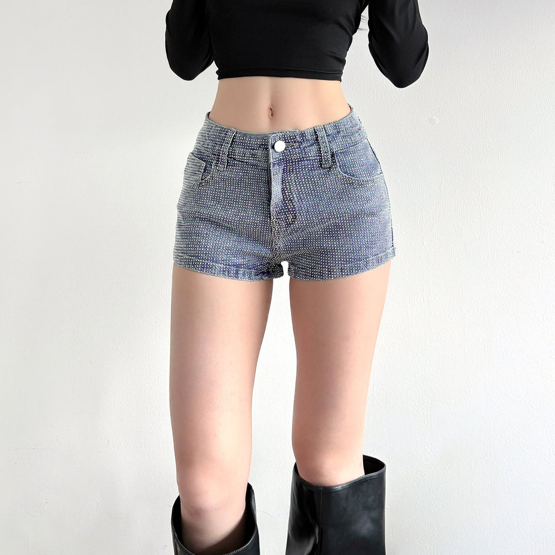 Dame glitrende denim-shorts med glitrende aksenter Skjora