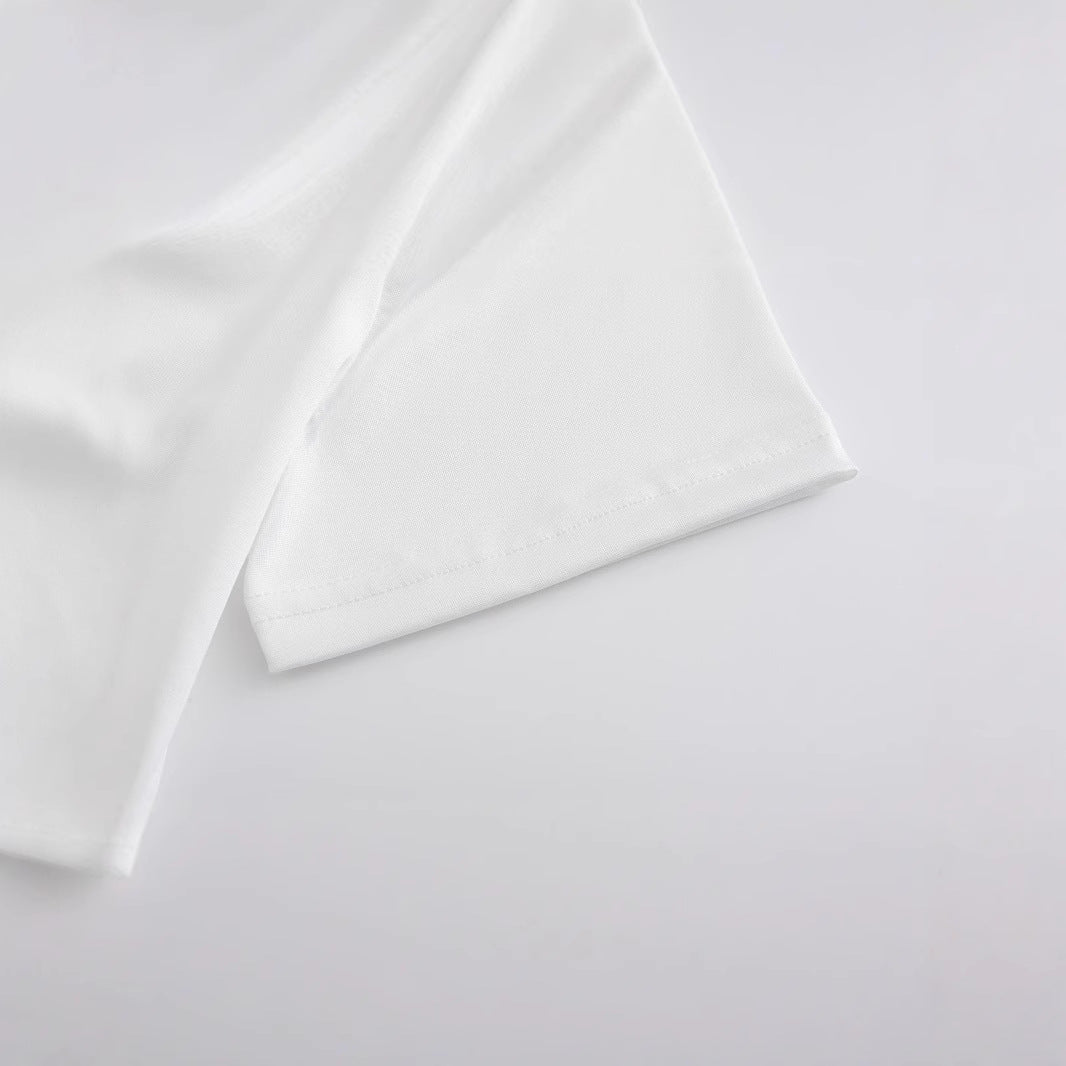 Dame Crop-Shirt med sjarmerende sløyfe-motiv og astrologisk trykk Skjora