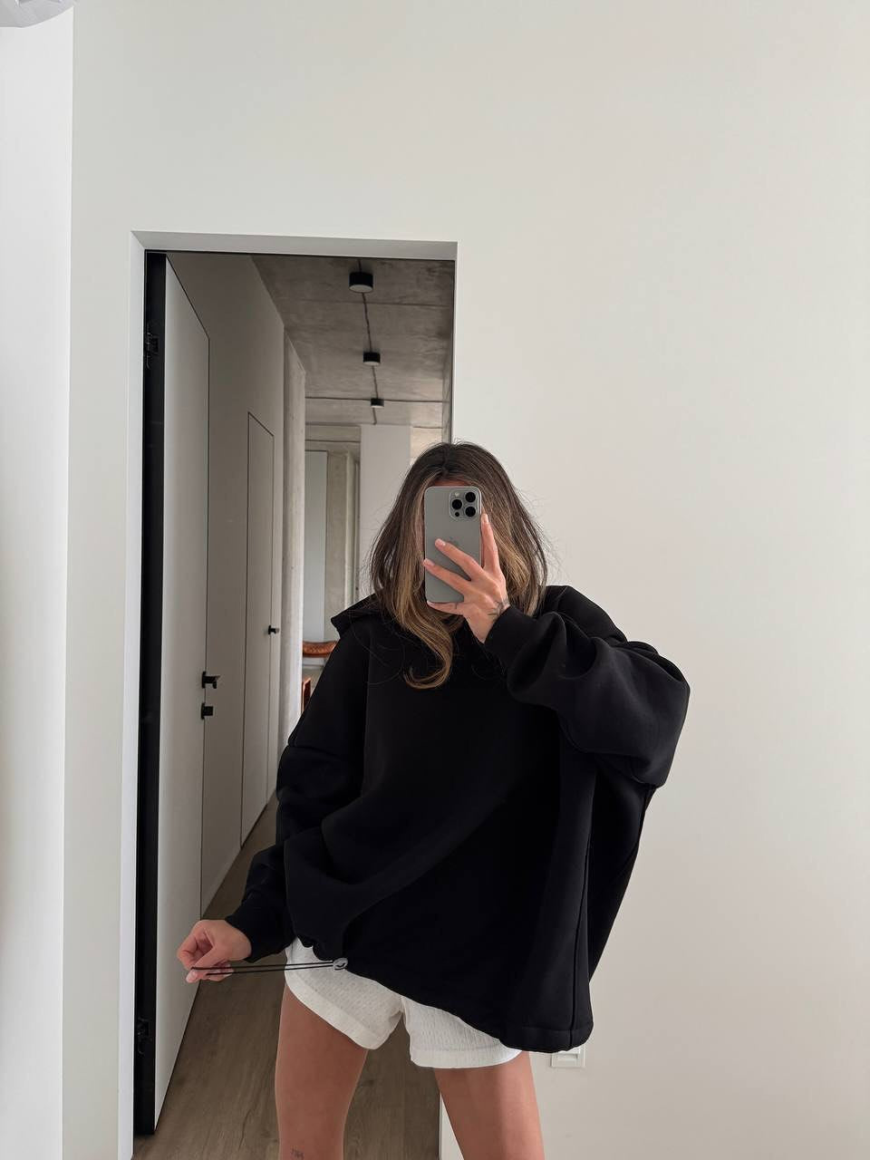 Kvinne Oversized Hettegenser med Gammeldags Snitt Skjora
