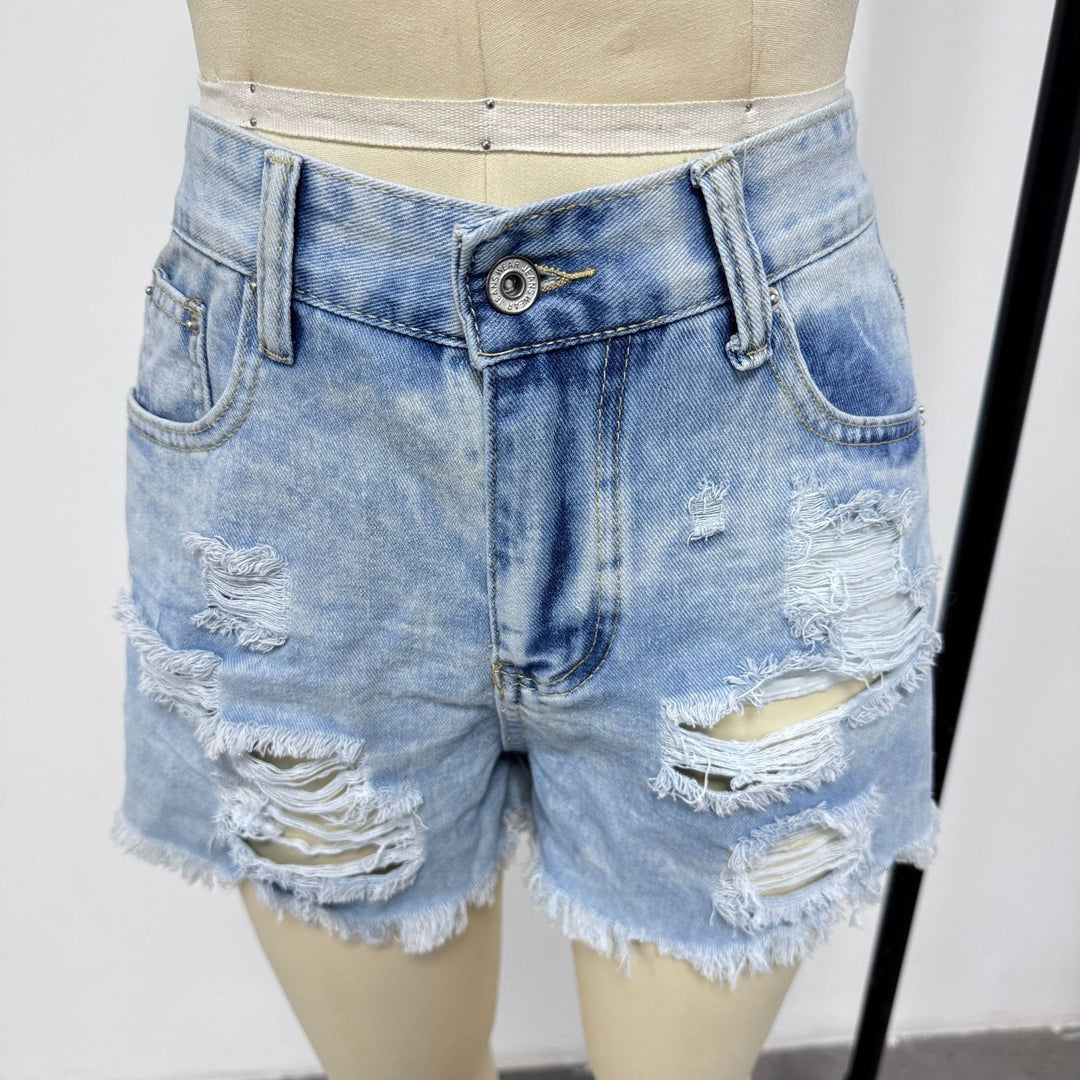 Damer ødelagte denimshorts i avslappet stil Skjora