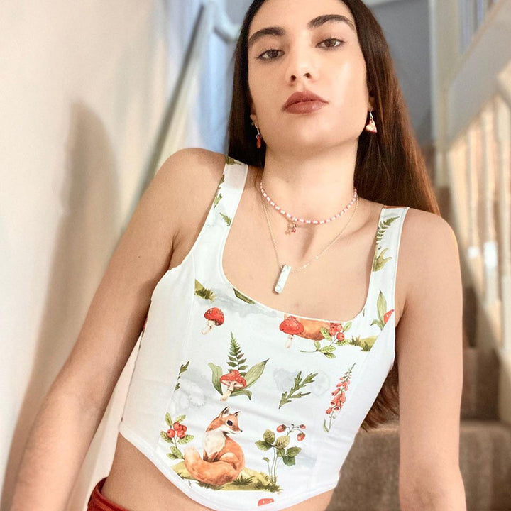 Damer Crop Top med kunstnerisk flora-design og justerbare stropper Skjora